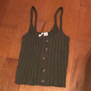 green knitted tank